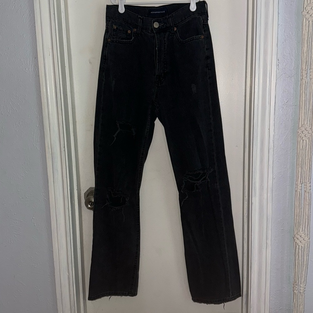 Black ripped mom jeans